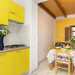 Daire Simona Giardino Fetovaia
