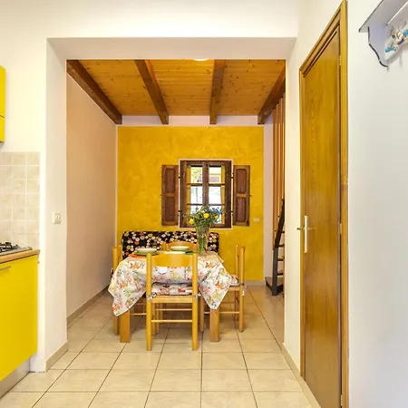 Simona Giardino Apartment