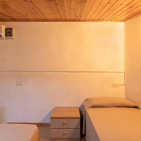 Simona Giardino Apartment Fetovaia