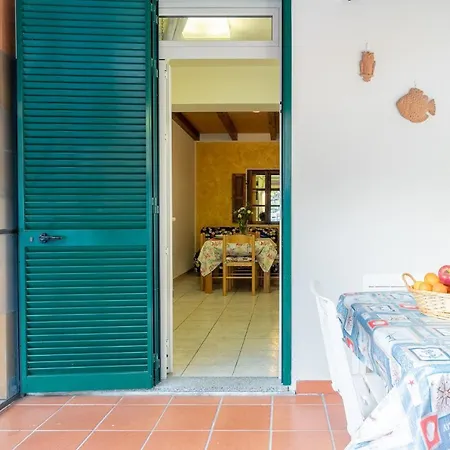 Simona Giardino Apartament